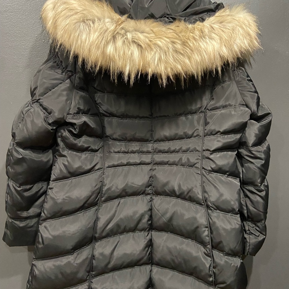 Laundry By Shelli Segal Black Puffer Coat with Faux Fur - Picture 2 of 9
